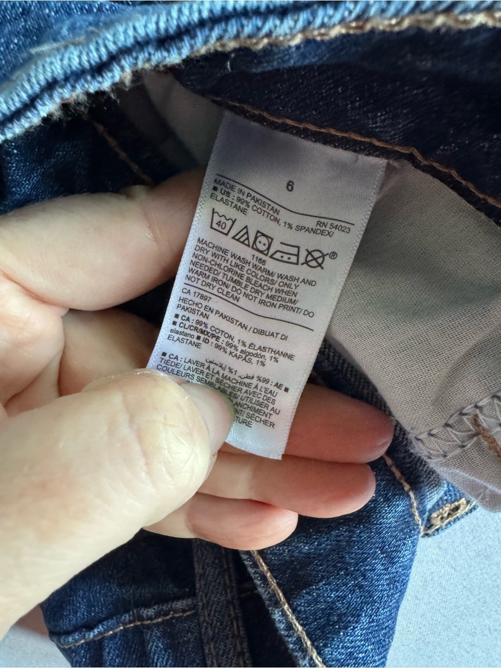 Old Navy Blue Rolled-Hem Denim Shorts - Picture 7 of 11